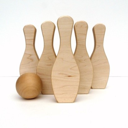 wooden-bowling