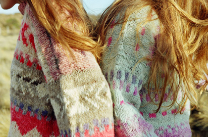 two-girls-sweaters-photo