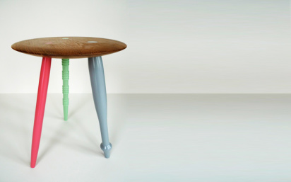 diy 3-legged table