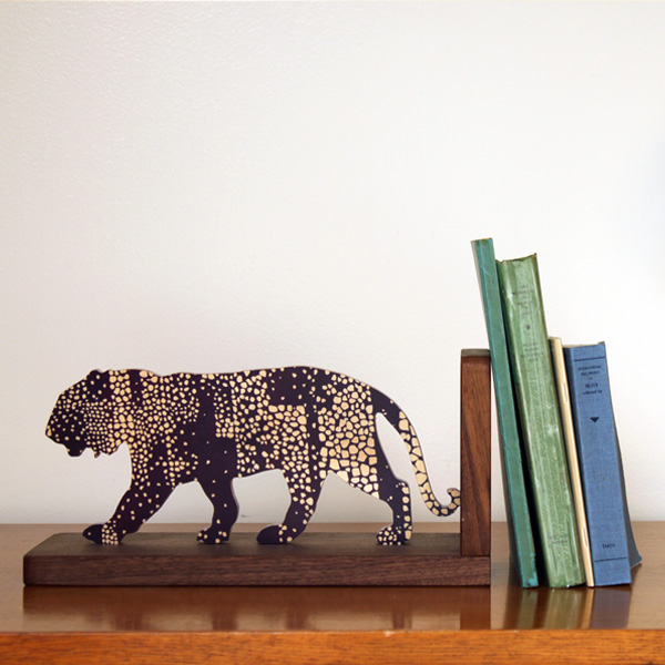 tiger bookend