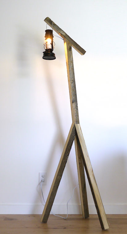 diy-rustic-floor-lamp